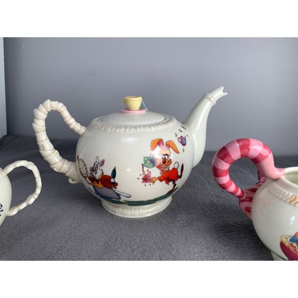 Disney Alice In Wonderland Porcelain Tea Set Teapot Sugar Bowl & Creamer Danby M - Picture 9 of 16